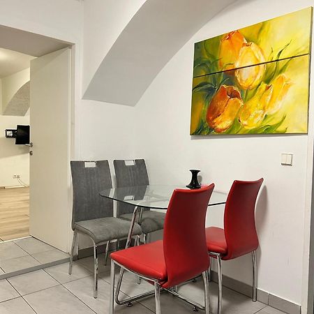 Brilliant Souterrain Apt. - Prater Amuesement Park Вена Экстерьер фото